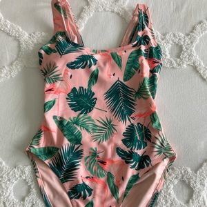 Old Navy Twist-Back Cutout Swimsuit